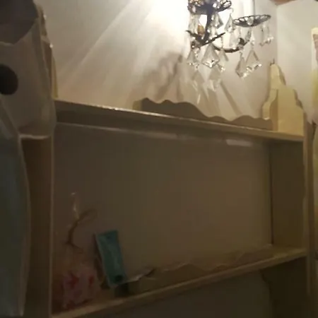 Oda ve Kahvaltı La Rosa Antica